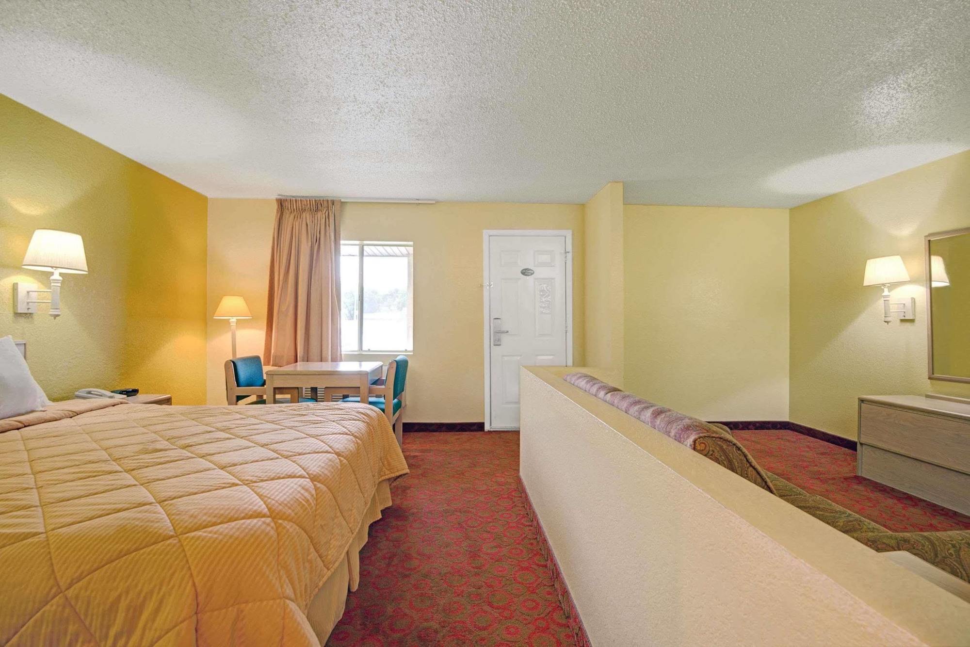 White Rock Motel San Marcos